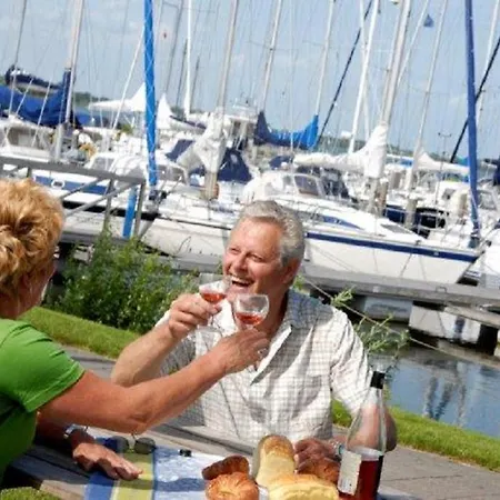 Group Accommodation- Alkmaar Hotel Andijk